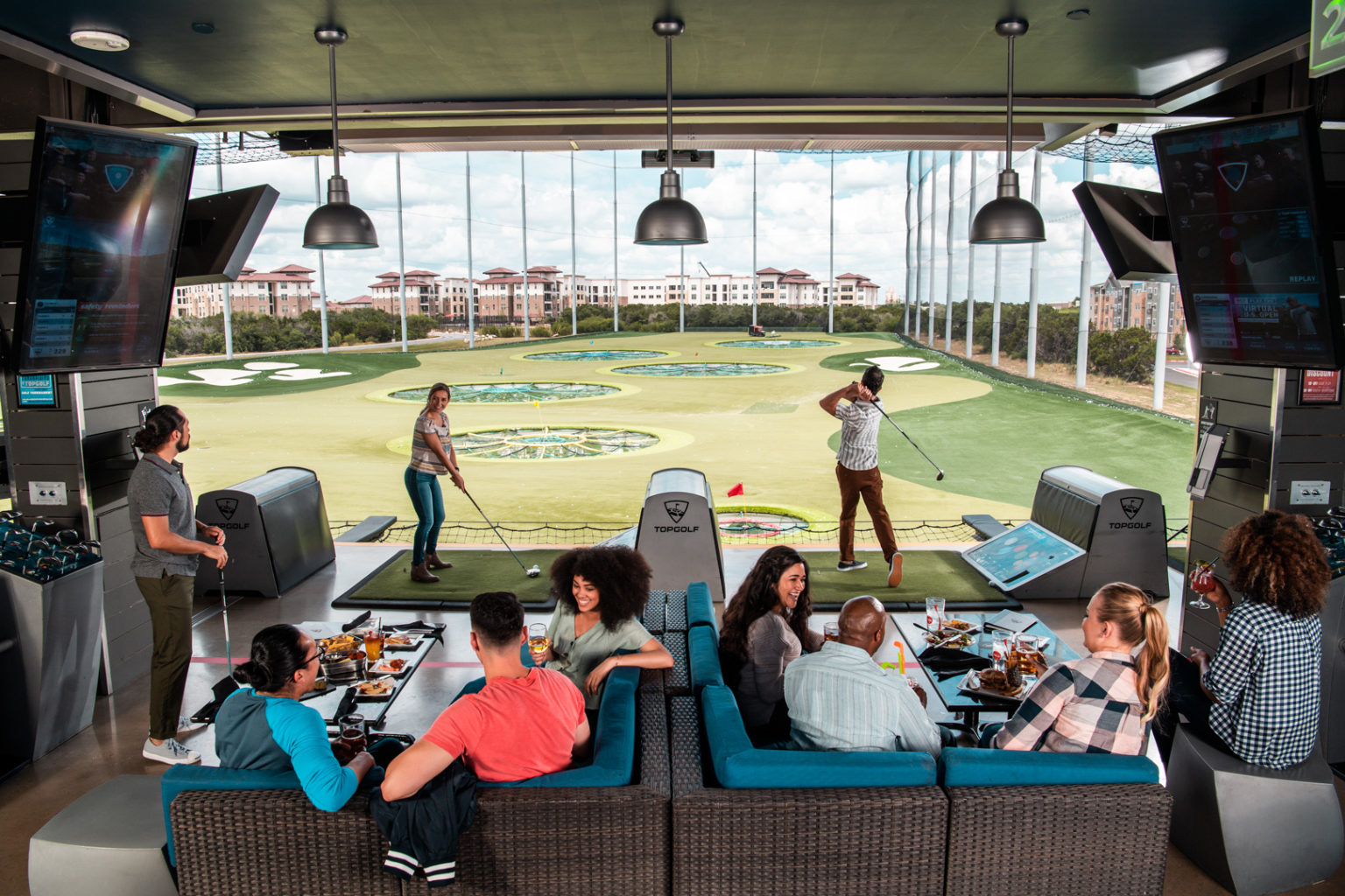 what-is-topgolf-topgolf-thailand